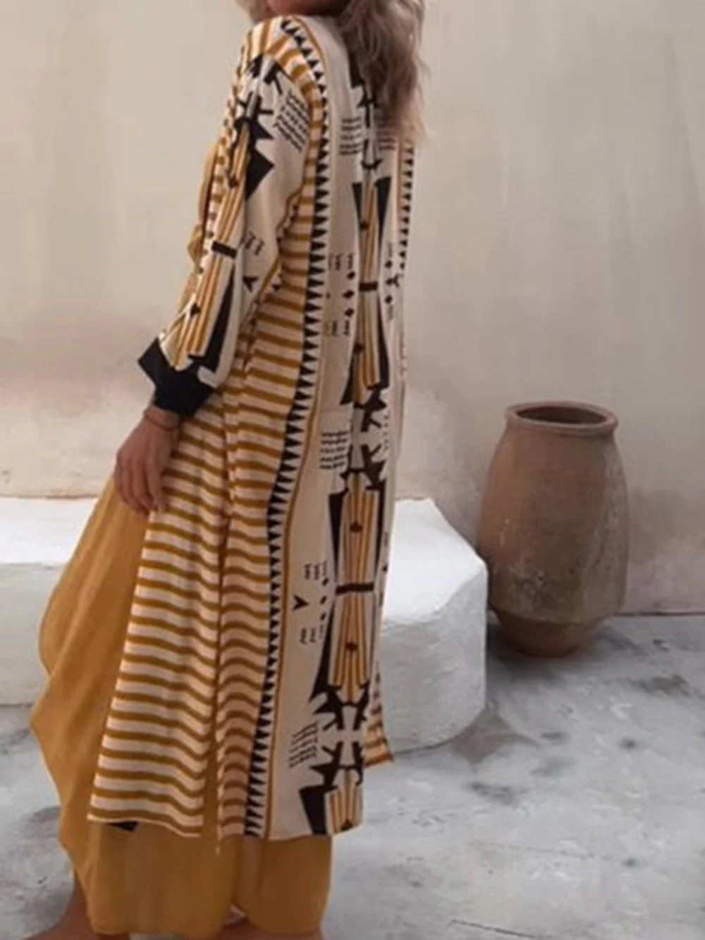 Retro Geometric Ethnic Print Open Front Slit Duster Kimono - Image 3