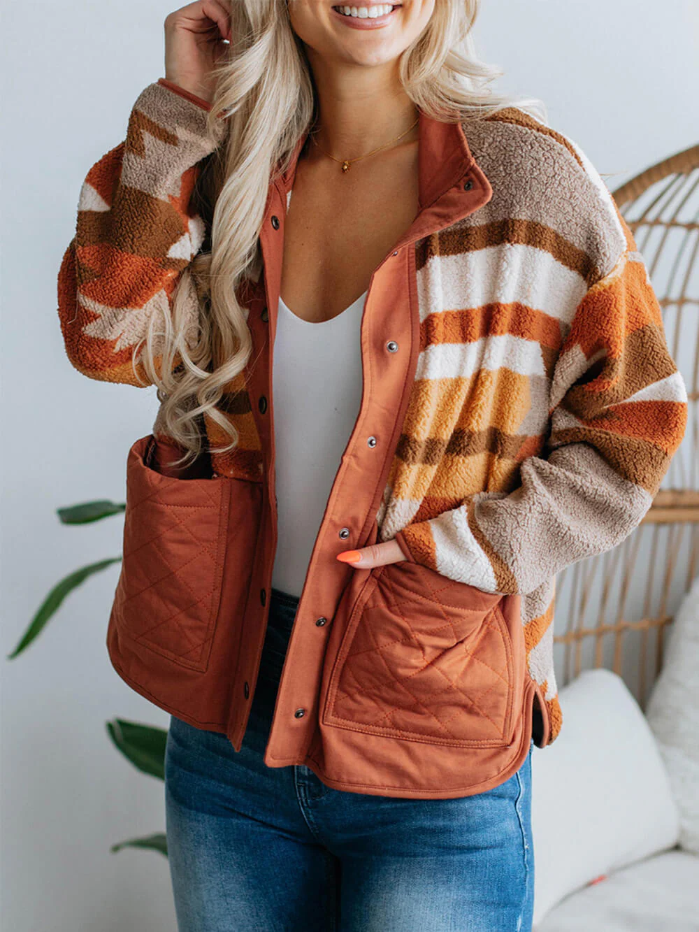 Striped Contrast Fur Coat - Image 3